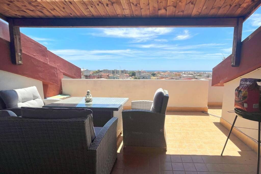 Ferienwohnung Relax Sea View Attic Quartu SantʼElena Exterior foto