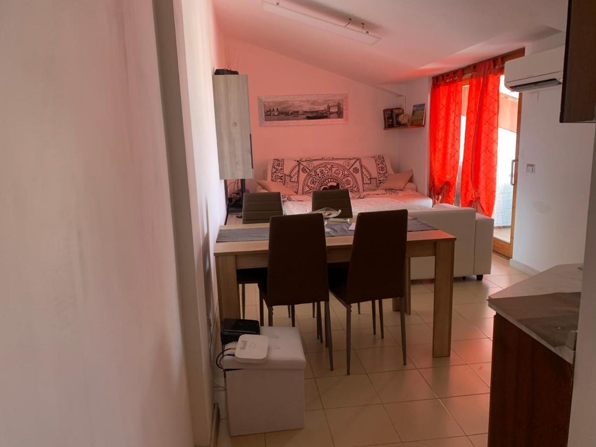 Ferienwohnung Relax Sea View Attic Quartu SantʼElena Exterior foto