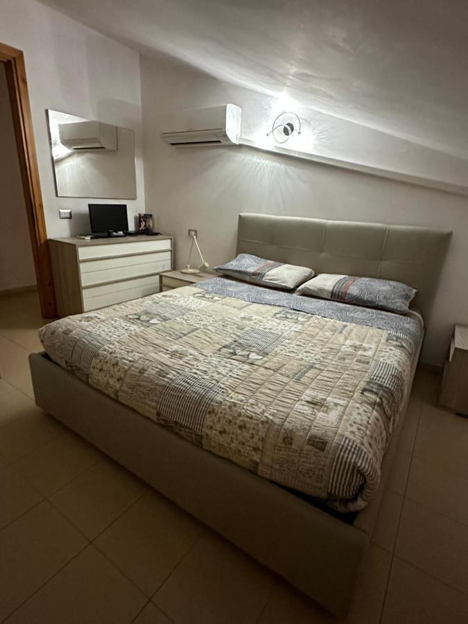 Ferienwohnung Relax Sea View Attic Quartu SantʼElena Exterior foto